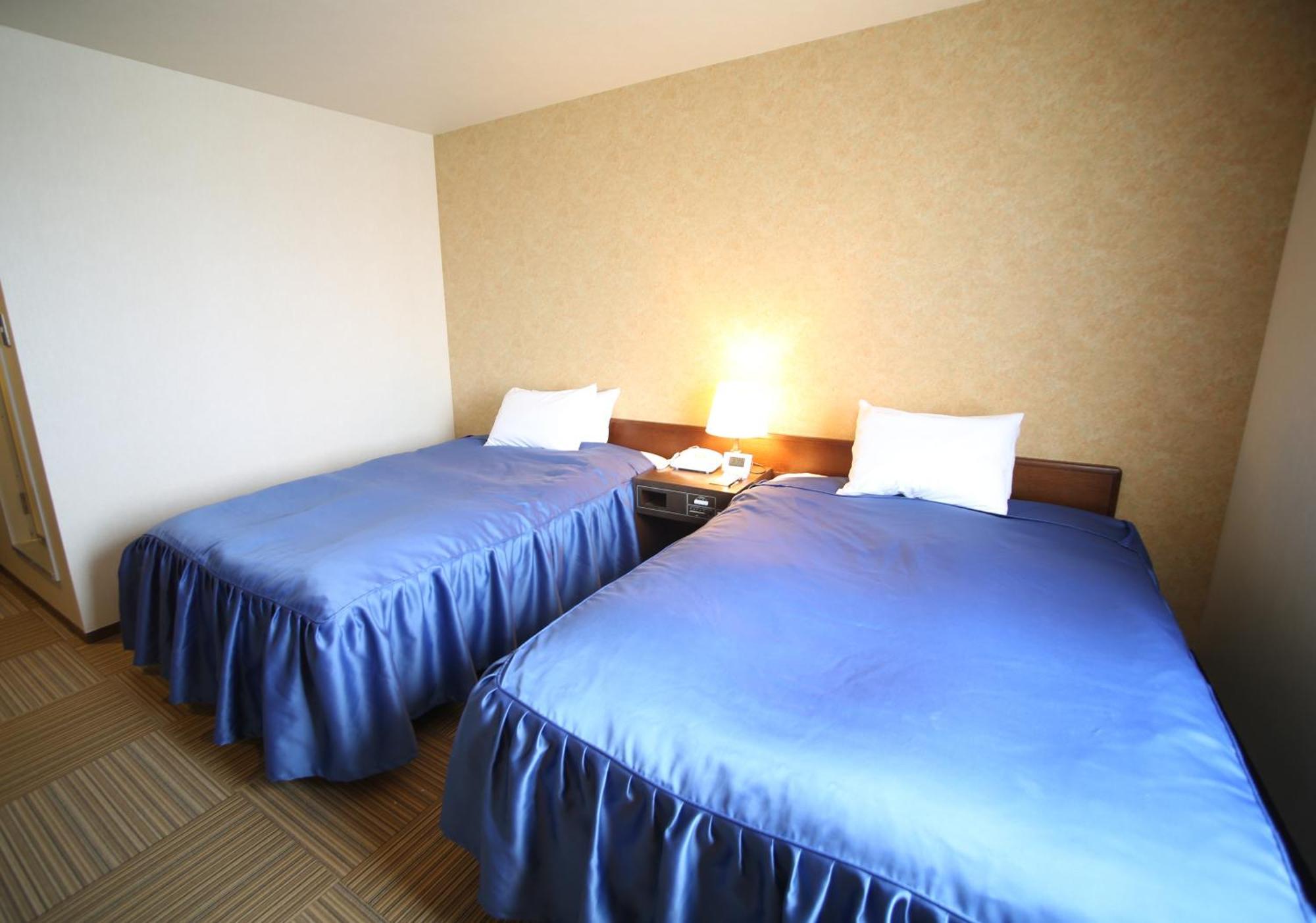 Shizunai Eclipse Hotel Синхидака Экстерьер фото